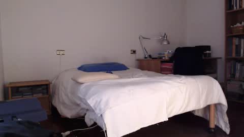 Aleix c online show from March 8, 5:39 pm