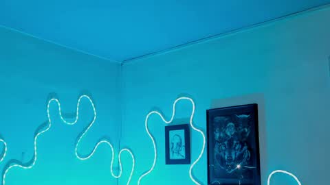 Alejandra online show from April 6, 3:15 am