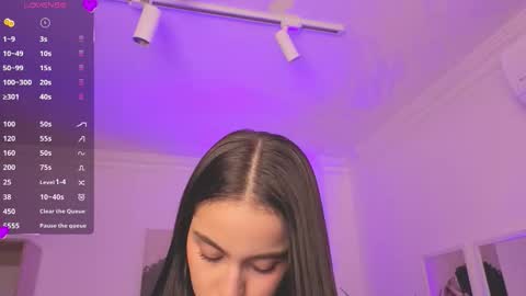 Alejandra online show from March 3, 11:39 am