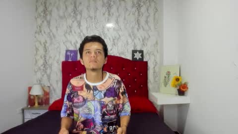 ALEJANDRA JAMES online show from May 4, 11:39 am