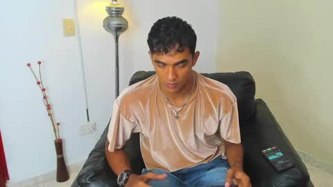 Alejandro williams online show from June 3, 7:19 pm