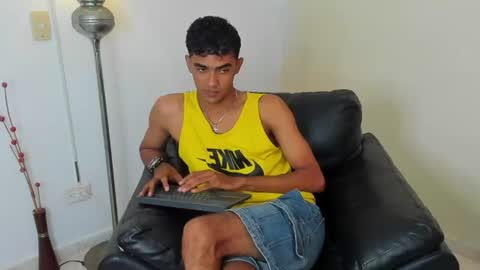 Alejandro williams online show from June 12, 7:13 pm
