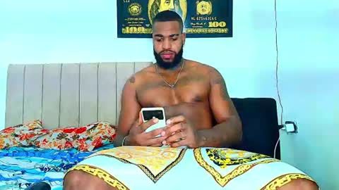 alejo_21cm online show from July 1, 1:09 pm