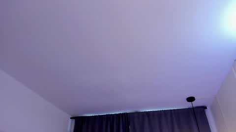 alejo_exotic online show from May 28, 12:36 pm