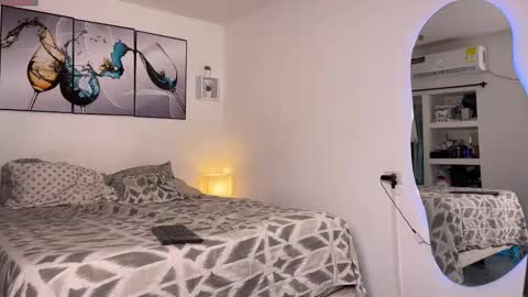 Alejo online show from November 11, 8:00 pm