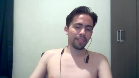 alejo_shy online show from December 28, 5:55 am