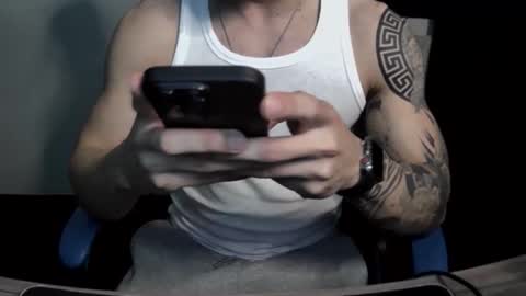 alejoduarte16 online show from February 5, 5:27 pm