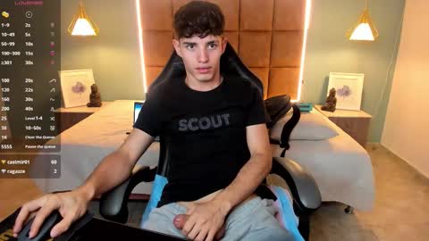 ALejoo Saenz online show from March 19, 7:36 am