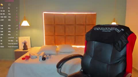 ALejoo Saenz online show from October 10, 4:18 am