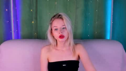 alessakiss online show from April 17, 2:03 am