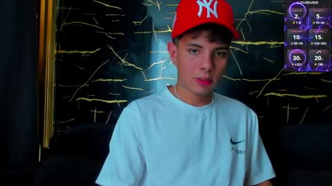 Alessandro online show from April 11, 8:35 pm