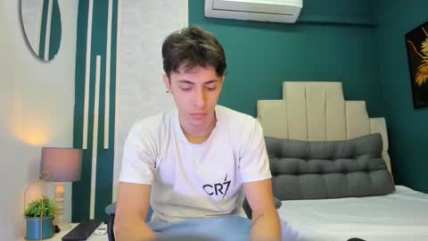 Alessandro Dybala online show from January 16, 12:58 pm