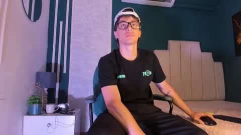 Alessandro Dybala online show from October 10, 12:33 pm