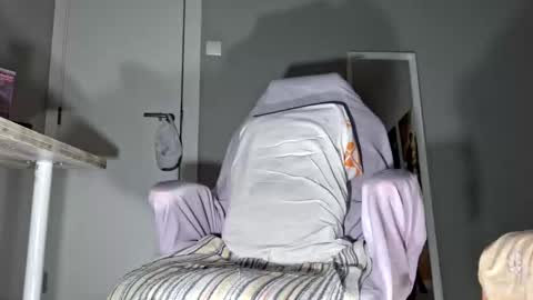 Alessandro online show from March 6, 5:01 pm