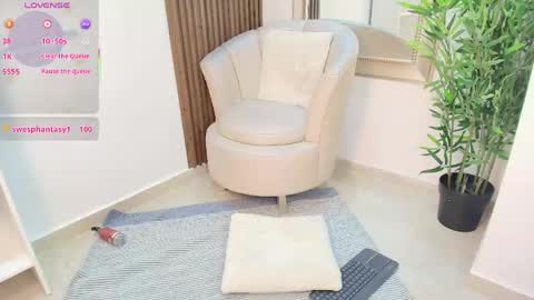 Alejandra  online show from June 3, 2:33 pm