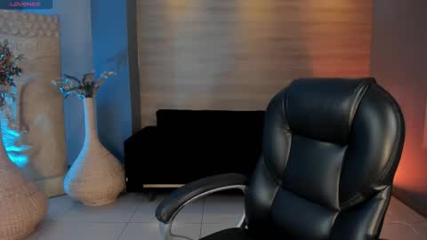 Alessia  online show from November 4, 7:37 pm