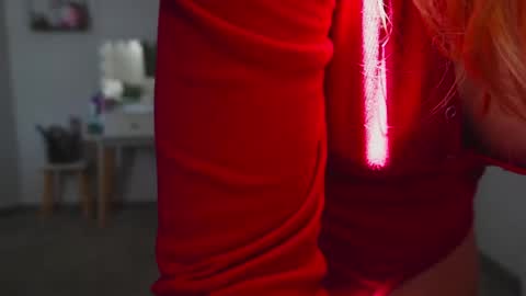 Snapshot of alex499990 chatting on January 27, 4:43 pm alex  online show from January 27, 4:43 pm