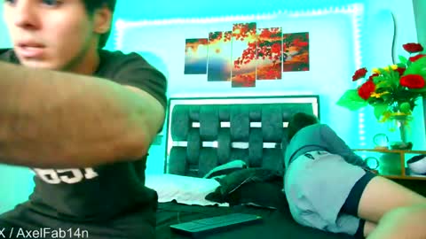 sneider online show from March 6, 6:59 pm