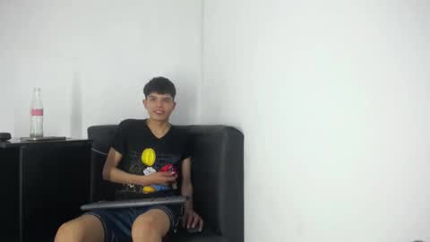 alex_it0 online show from May 12, 11:47 pm