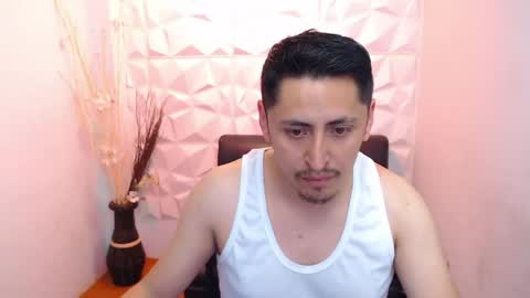 Alex online show from May 22, 1:29 pm