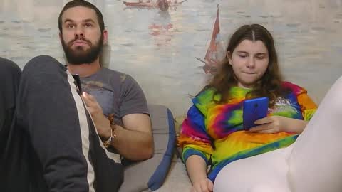 Alex and Sarah online show from February 21, 5:38 pm