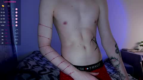 Snapshot of alex_silent chatting on March 5, 1:06 pm alex_silent online show from March 5, 1:06 pm