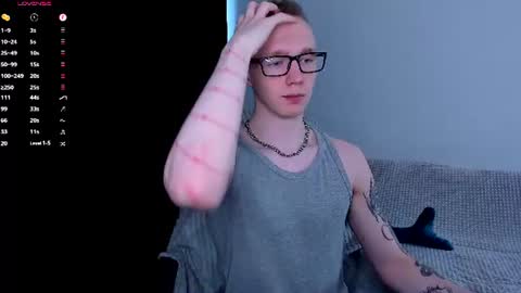 alex_silent online show from June 14, 2:08 pm