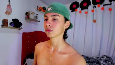 Alex online show from October 24, 2:18 pm