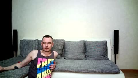 Alex and Tobey online show from February 9, 5:44 am