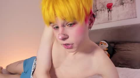 Alex Valley online show from March 12, 6:22 pm