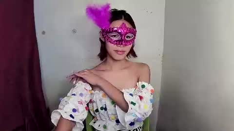 alexa04052007 online show from December 18, 3:13 am