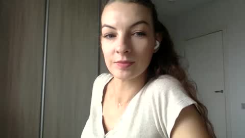 Snapshot of alexa_dreaam chatting on September 21, 7:01 am alexa_dreaam online show from September 21, 7:01 am