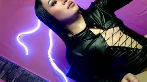 alexa_hansung online show from November 27, 11:18 am