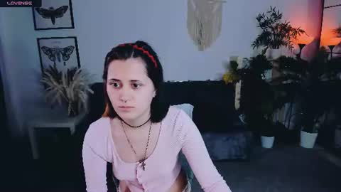 alexa_lexi online show from July 14, 11:15 am