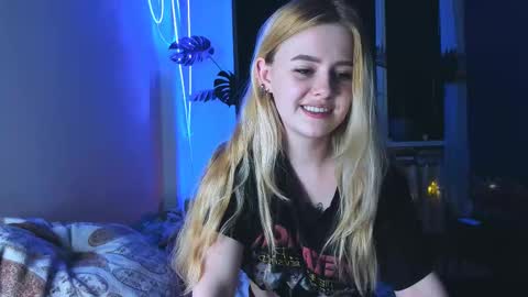 alexa_pirs online show from February 18, 11:30 pm