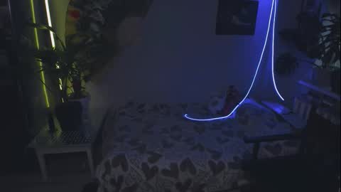 alexa_pirs online show from September 20, 3:04 pm