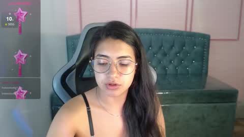 Snapshot of alexa_romero_t chatting on October 6, 11:39 am Alexandra online show from October 6, 11:39 am
