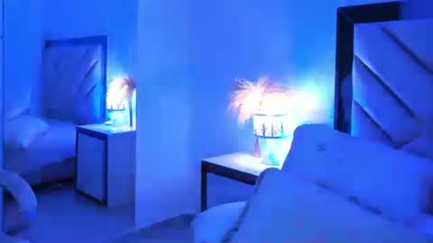 alexa_tobar online show from March 27, 1:11 am