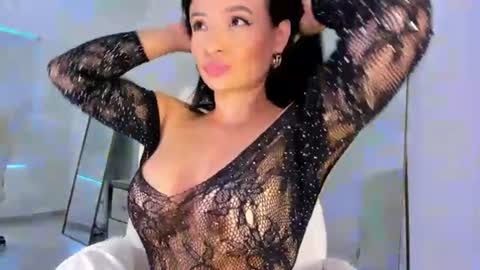 alexa_tobar online show from July 8, 9:51 pm