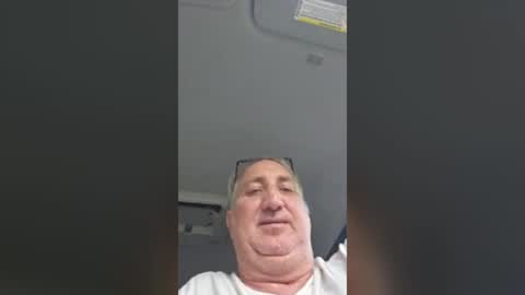 Alex online show from June 22, 6:26 pm