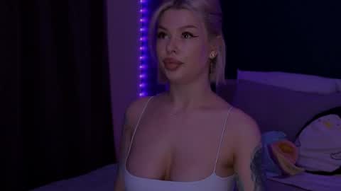 Alexa Mason online show from April 16, 2:11 am