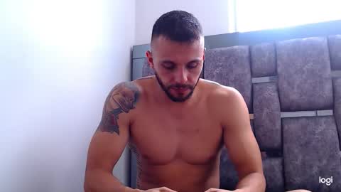 Snapshot of alexander_2015 chatting on September 10, 8:32 pm alexander_2015 online show from September 10, 8:32 pm