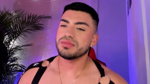 Snapshot of alexander_diiaz chatting on September 10, 1:45 pm Alexander Diaz online show from September 10, 1:45 pm