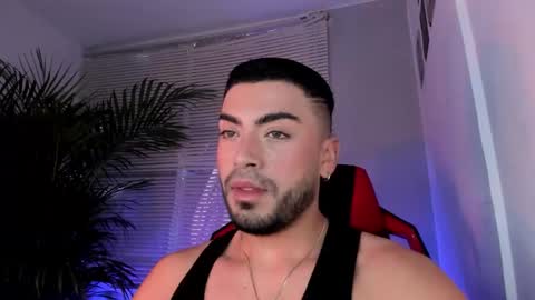 Snapshot of alexander_diiaz chatting on October 7, 10:55 am Alexander Diaz online show from October 7, 10:55 am