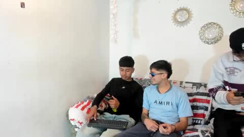 chicos hot online show from October 24, 1:56 pm