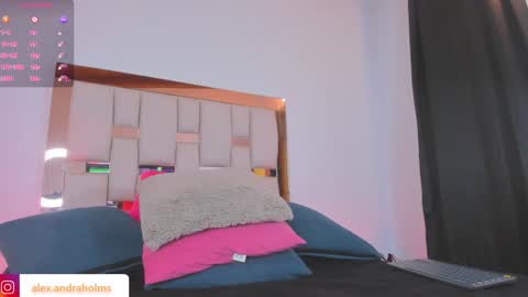 alexandra_holms1 online show from January 8, 12:26 pm