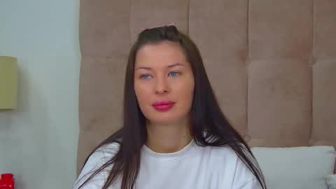 AlexandraBloom online show from March 2, 6:36 pm