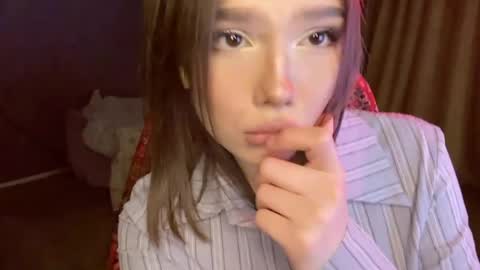 Lisa online show from May 23, 5:09 pm