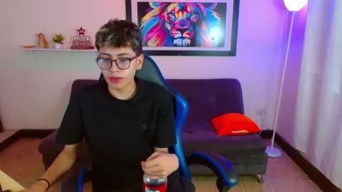 alex online show from May 27, 1:41 pm