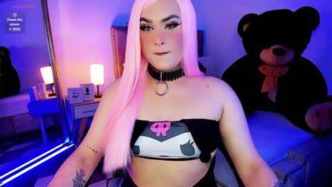 Snapshot of alexia_mattel chatting on February 8, 10:08 pm alexia mattel online show from February 8, 10:08 pm